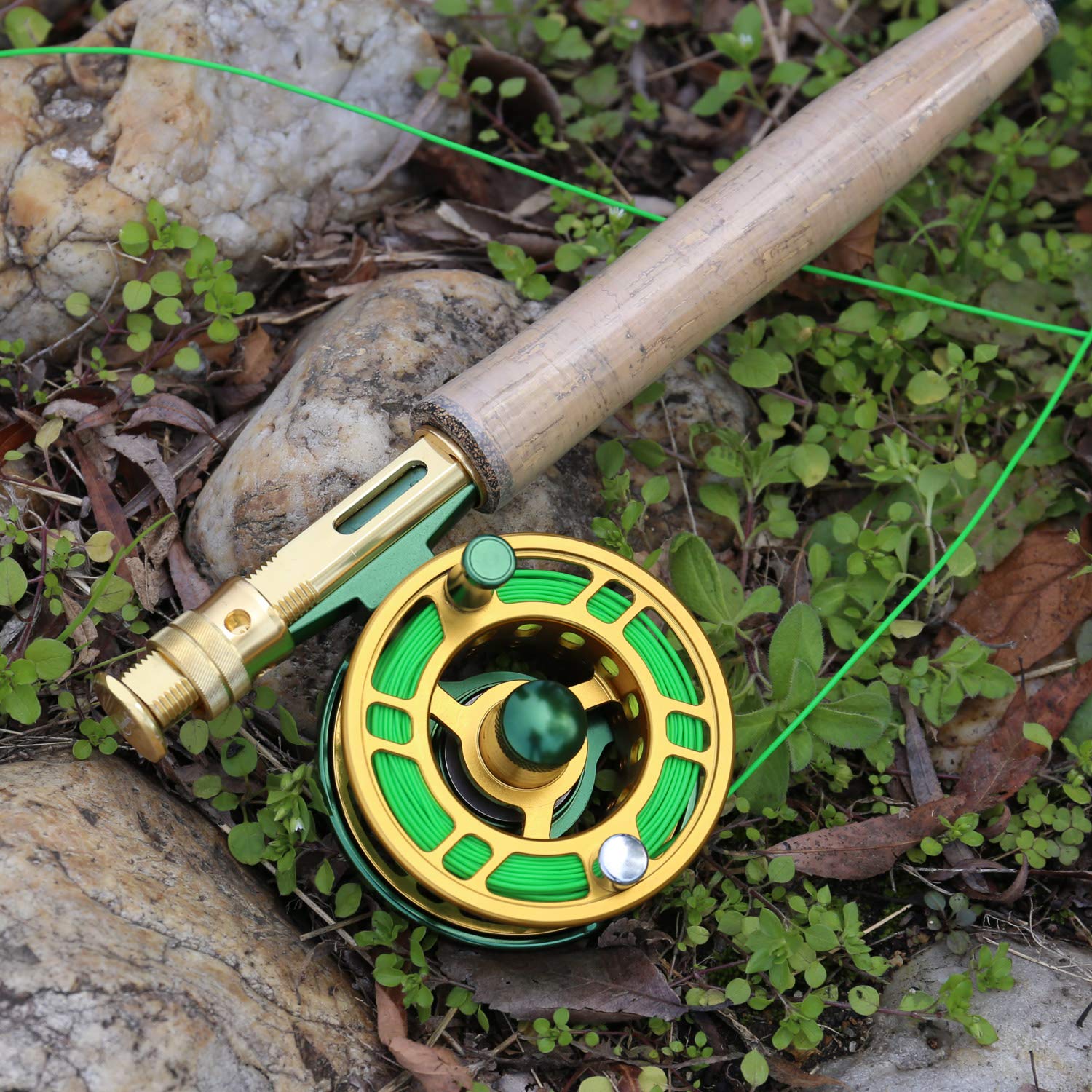 Sougayilang Fly Fishing Rod Reel Combos with Lightweight Portable Fly Rod and CNC-machined Aluminum Alloy Fly Reel,Fly Fishing Complete Starter Package